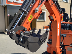 mini excavadora 1.2ton e120