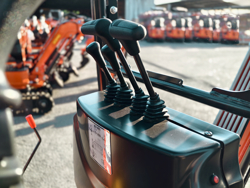 mini excavadora 1 ton m100se