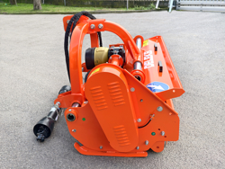 desbrozadora de martillos desplazable hidraulica mod cervo 180