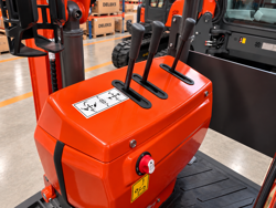 mini excavadora z110se